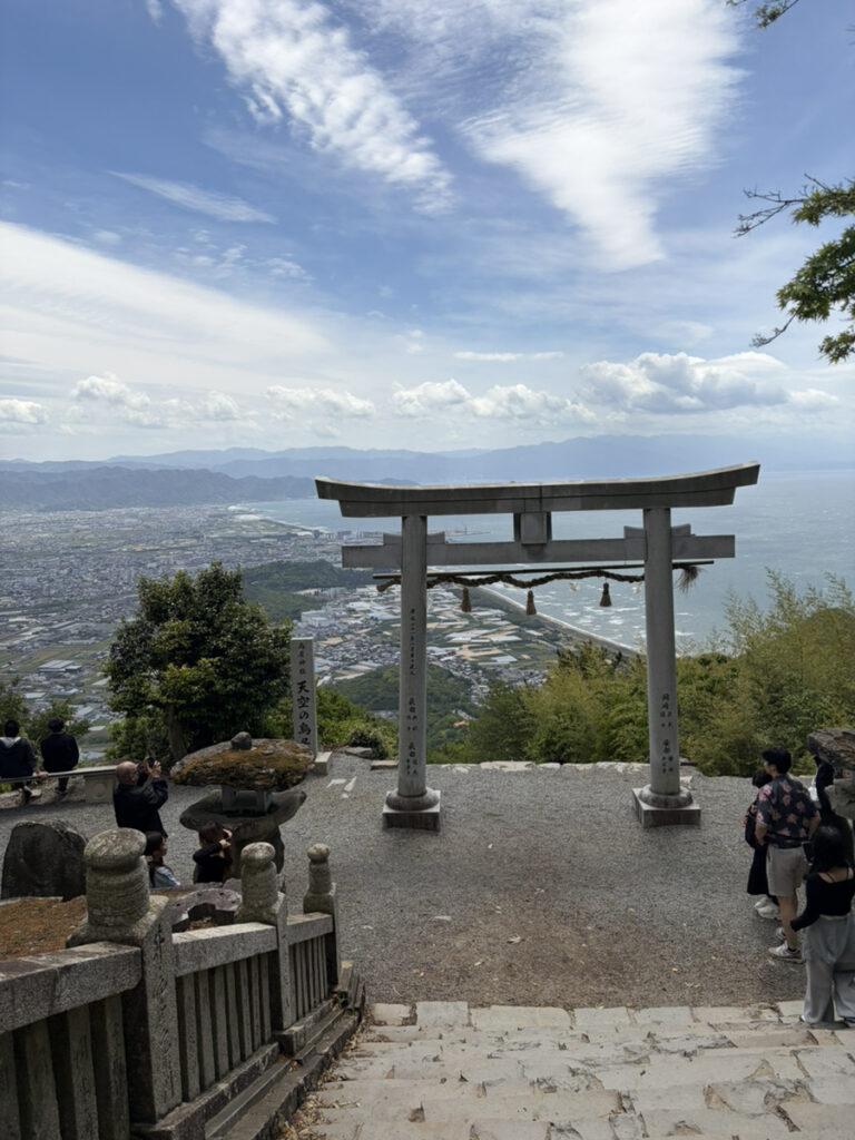 歩きすぎて…
